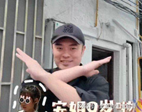 出场撒糖婆婆一脸慈爱五口人超幸福CQ9电子陈赫女儿9岁生日张子萱(图2)