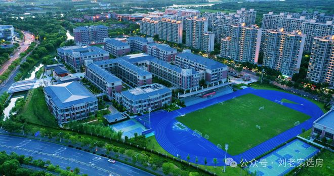 间售楼处发布：以品质铸就传奇！CQ9电子聚焦中国铁建西派云